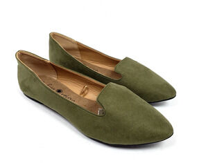 Free Reign Womens Size 9 W Wide Olive Green Slip On Loafer Flats Shoes